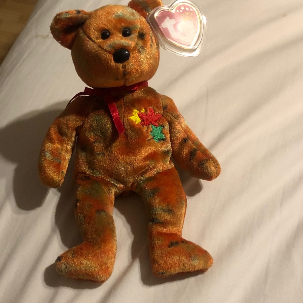 Ty Orange Plush beanie baby with Red Ribbon